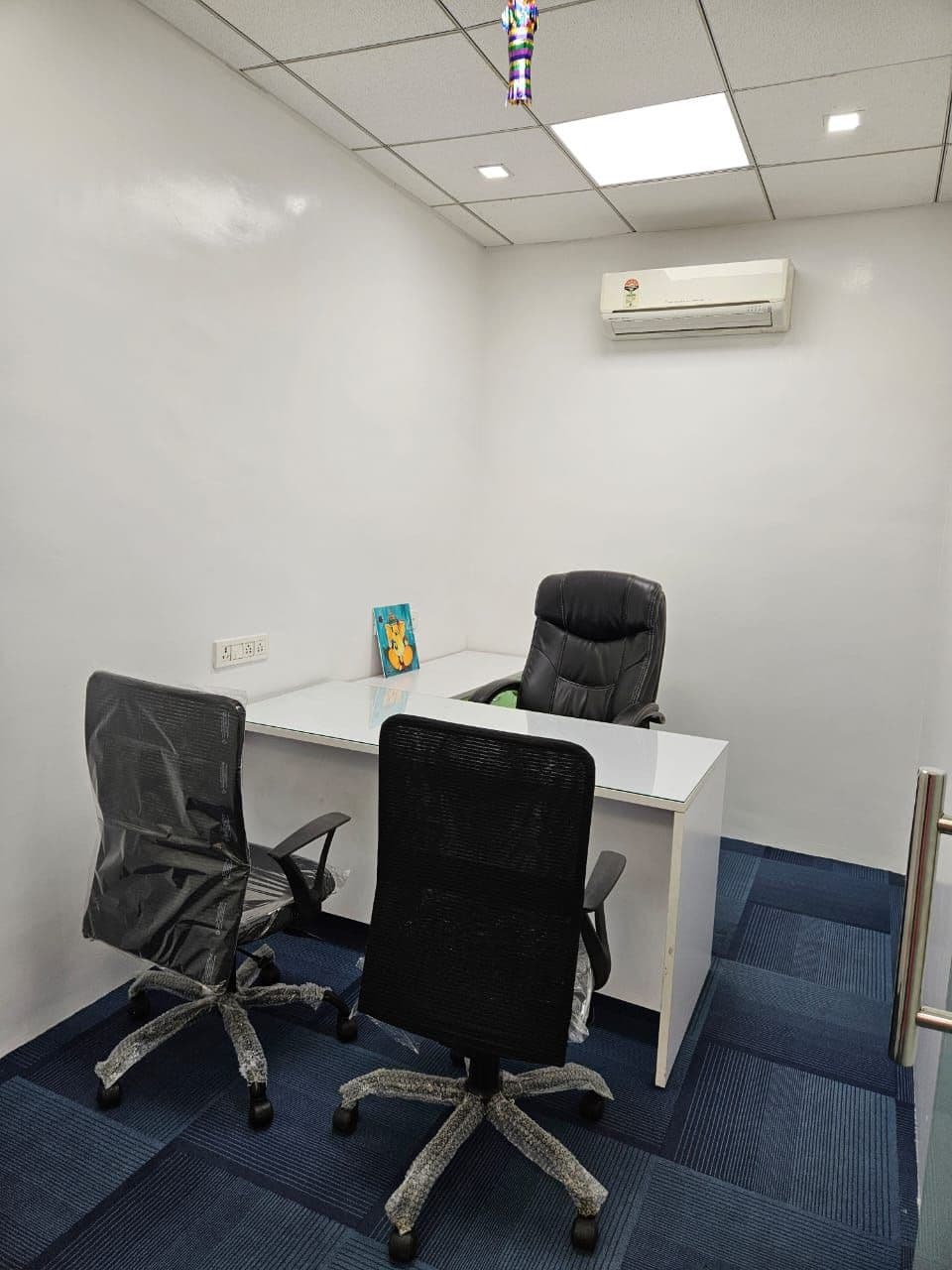 Premium 800 Sq.Ft Office for Sale at Balewadi High Street