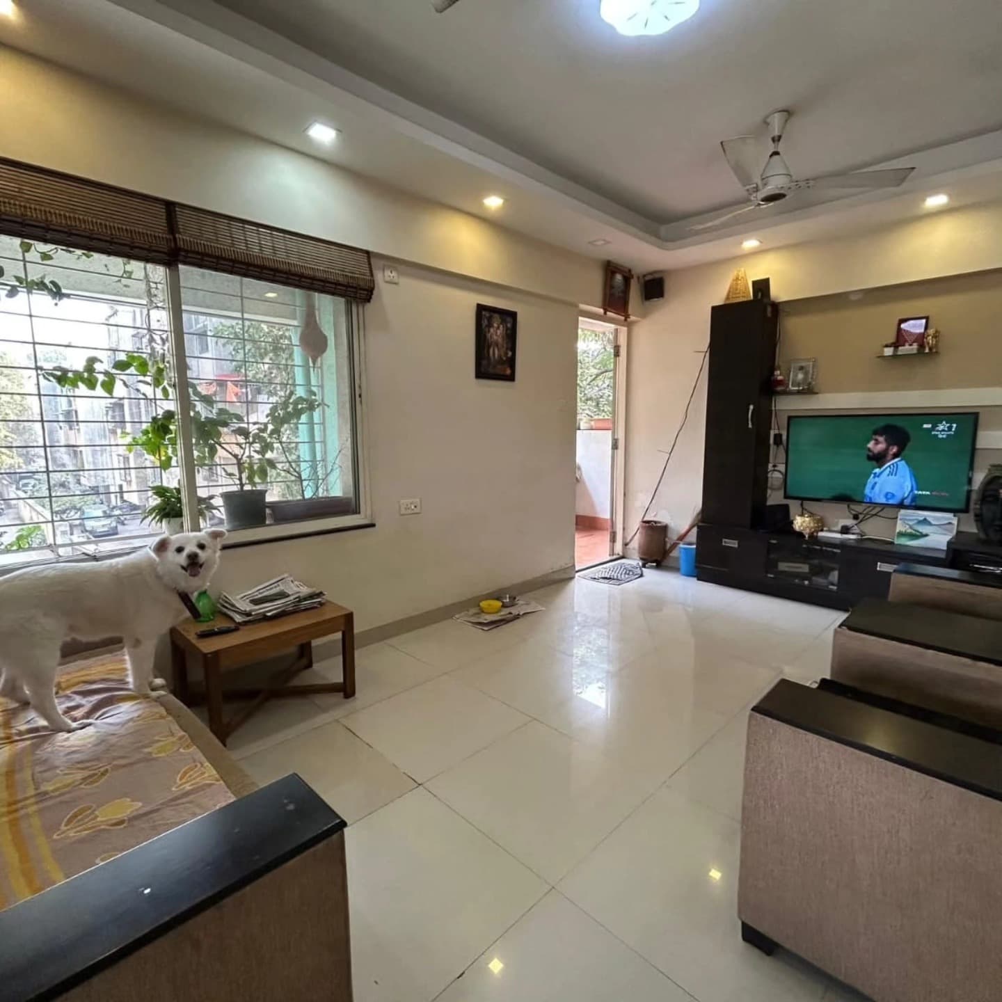 Furnished 2BHK Flat for Sale on Suncity Road, Pune | Prime Location