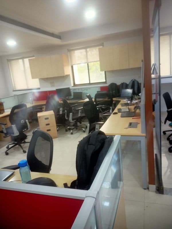 Fully Equipped Office Space for Sale in Senapati Bapat Road, Sangamvadi â€“ 2222 Sq.ft