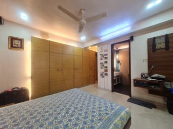 4 BHK Apartment for Rent in Gulmohar Colony, Juhu, Mumbai