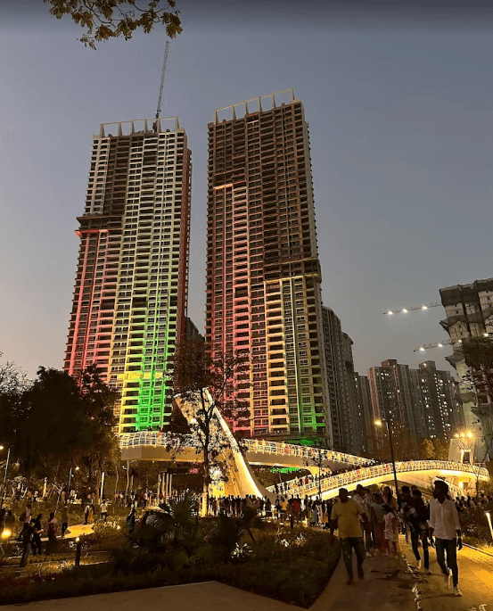 2 BHK Apartment for Sale at Kalpataru Immensa, Kolshet Road, Thane