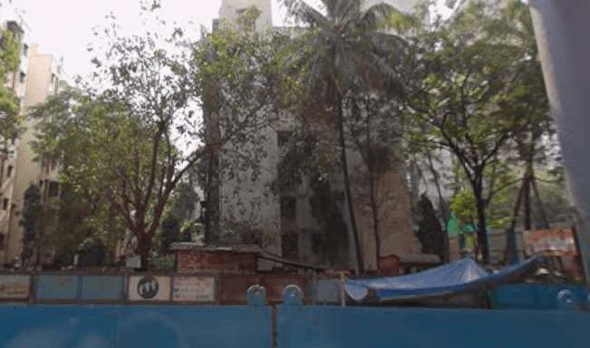 2 BHK 950 Sq ft Multistorey Apartment FOR Sale Andheri West in Mumbai