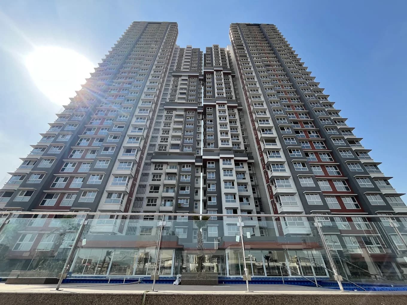 3 BHK Multistorey Apartment FOR Rent Thakur Village in Mumbai