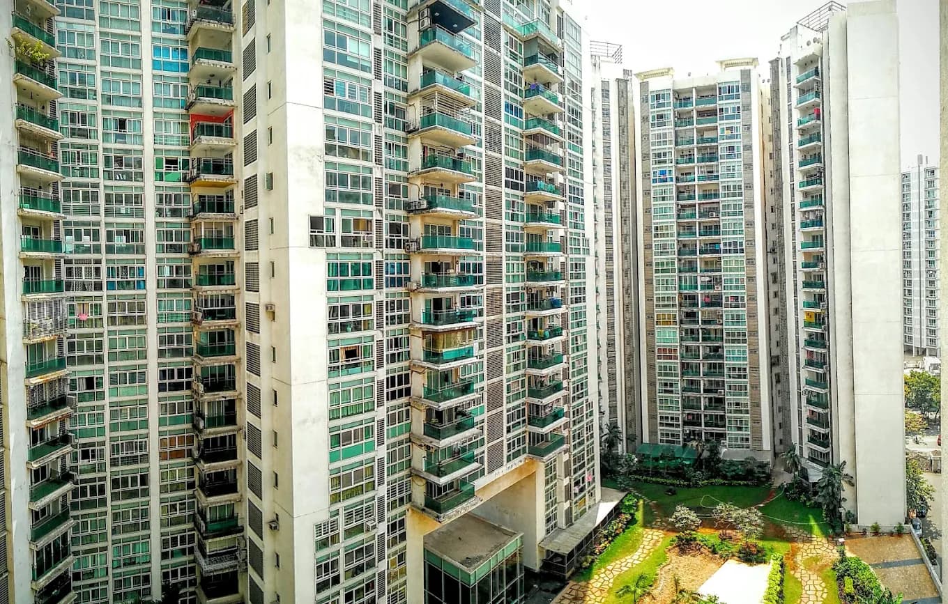 3 BHK Multistorey Apartment FOR Rent Lokhandwala Township in Mumbai