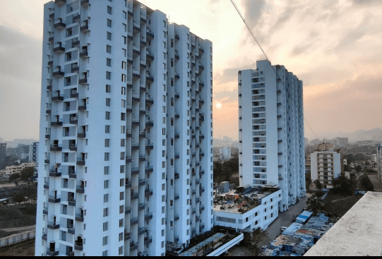 1 BHK Unfurnished Resale Flat in Wakad