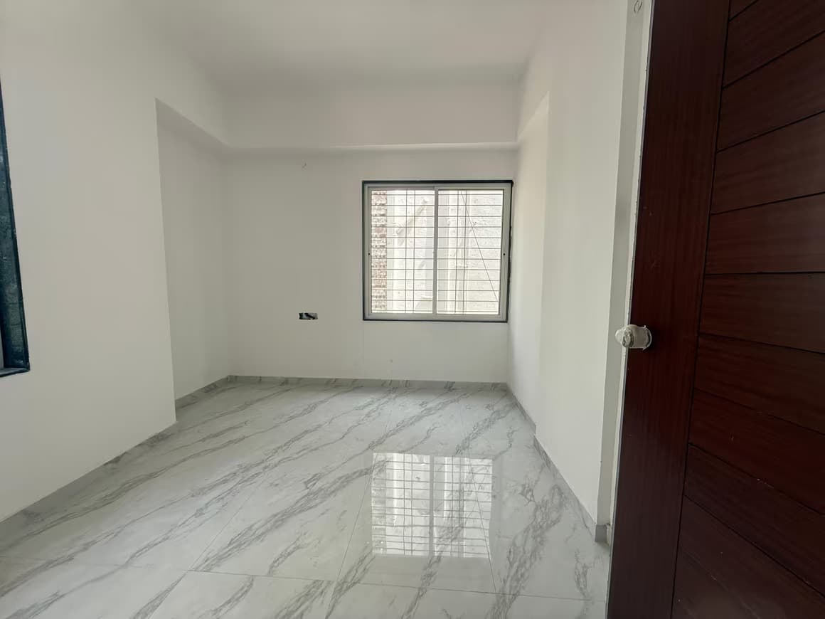 Well Designed 2 BHK Flat for Sale in Anand Vihar Hingne Khurd Prime Residential Location