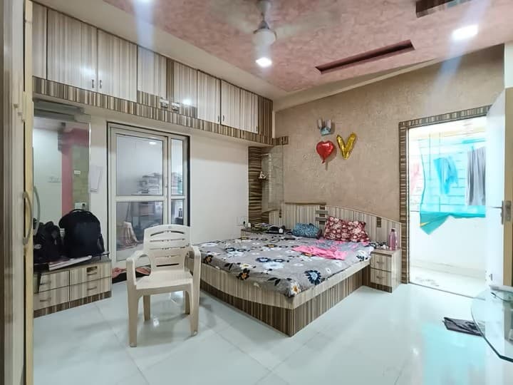 2 BHK Semi-Furnished Flat for Rent in Sainath Colony, Old Sangvi, Pune