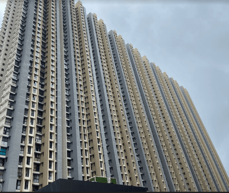 1 BHK for Sale in Raymond TenX Habitat, Thane West – Higher Floor