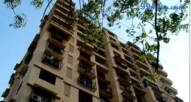 Semi-Furnished 3 BHK Apartment for Rent in Sumangal Society, Sion