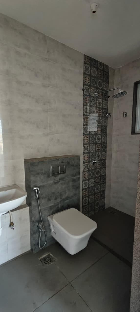 Luxurious 4BHK Duplex for Sale in Kothrud 2145 Sq.ft Fully Furnished with 2 Covered Parking