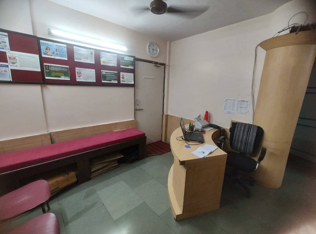 Commercial Office for Rent on Main Road – Tilak Road, Sadashiv Peth | 700 Sq.ft