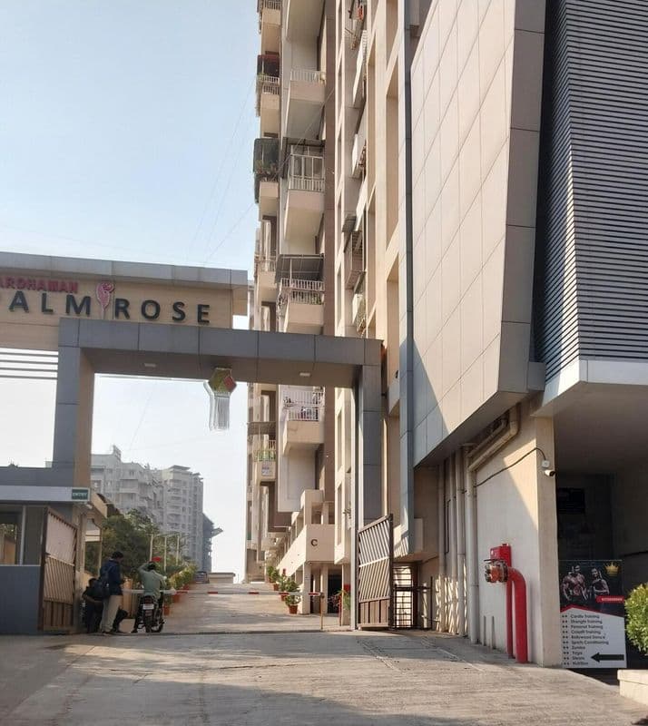 Office Space for Rent at Vardhaman Palmrose, Punawale – 310 sq.ft.