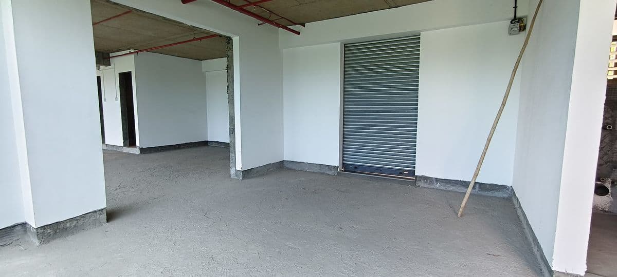 Unfurnished Office Space On Sale At Karve Nagar